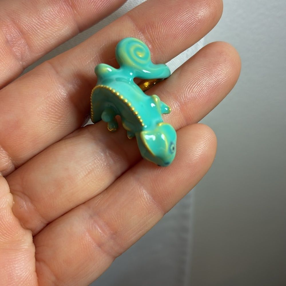 NWT Aqua/gold metal enameled chameleon ring Sz 5 novelty trendy unique gothic - Picture 9 of 9